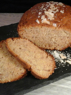 Banánkenyér kókusszal,glutén- és élesztőmentesen recept fotója