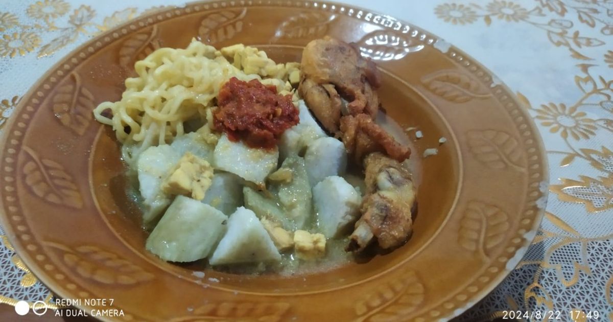 Lontong lebaran rumah kalisapu