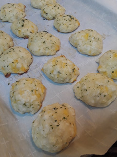 A picture of Cheddar Drop Biscuits.