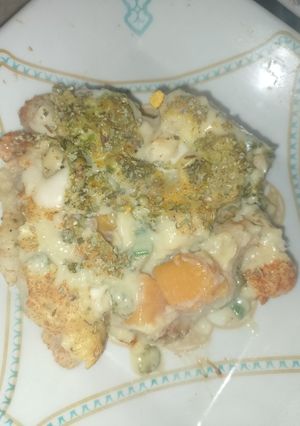Una foto de GRATINADO VEGANO DE PAPA, COLIFLOR, BROCOLI Y BONIATO