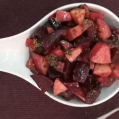 A picture of Beetroot apple mango salad.