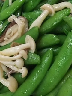 甜豆炒菇 的食譜成品照片