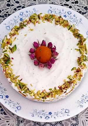 A picture of Boondi Ladoo Cheesecake.