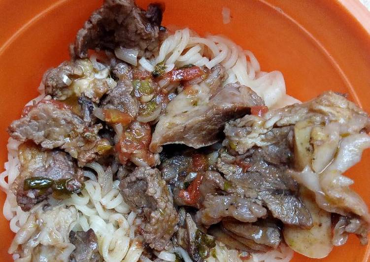 Beef stew and noodles