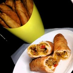A picture of Fish🐟 Rolls.