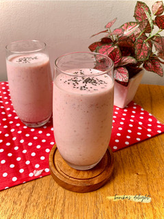 Foto resep Strawberry Banana Smoothie