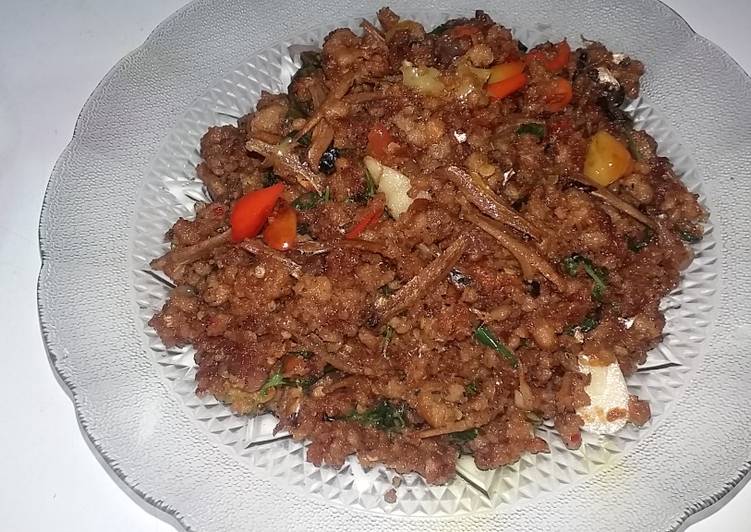 Tumis oncom ikan teri