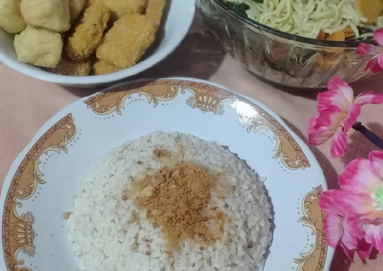 Nasi uduk magicom