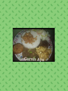 Foto resep Nasi Uduk Komplit #BikinRamadanBerkesan