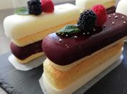 Una foto de moras gelatina