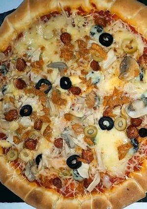 صورة لوصفة بينزا خفيفة للعشاء