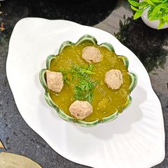 A picture of Soya Palak Potato Curry: healthy protein rich curry.