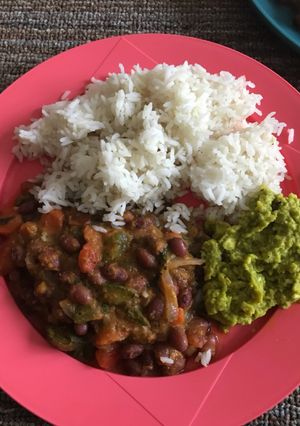 A picture of Chipotle meal box- Rajma Chawal Guacamole.