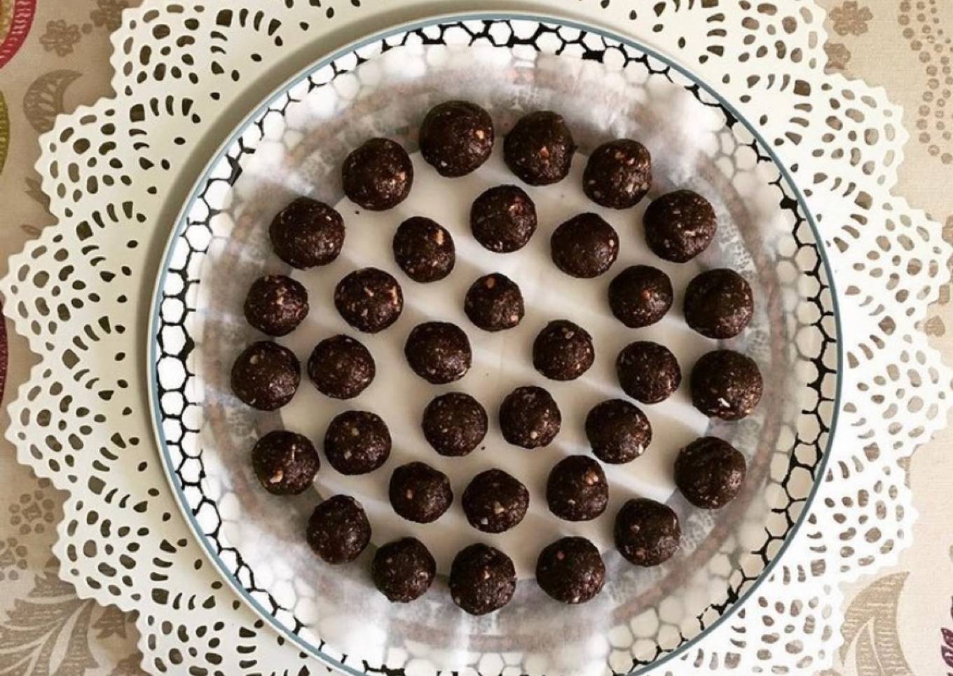 Energy balls (Oats - peanut butter)