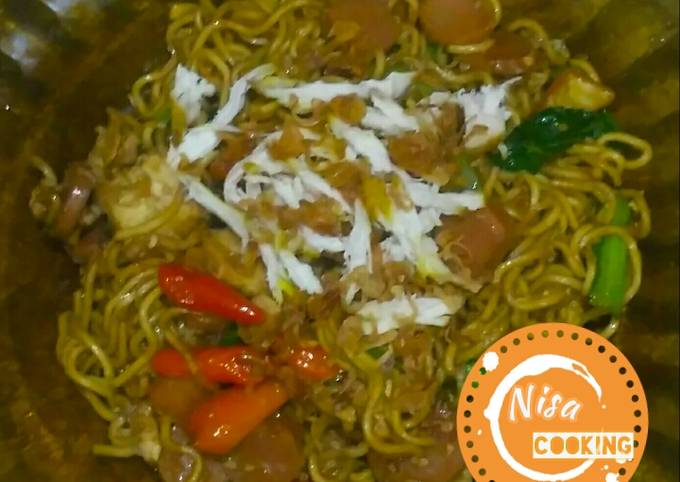 Ternyata begini lho! Cara mudah bikin 100. Mie Goreng Kuning Basah dijamin sesuai selera