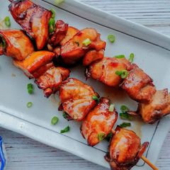 A picture of Yakotori Japanese Skewered Chicken.