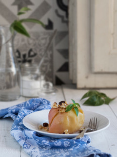 Una foto de Manzanas al vapor con frutos secos