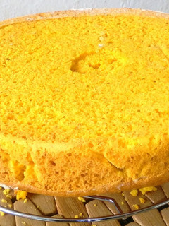A picture of Orange cake # author marathon.