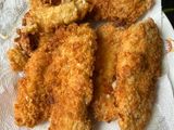 สันในไก่ยัดไส้ชีสชุบเกล็ดขนมปังทอด