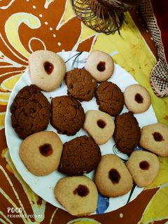 চকলেট ক্যুকিজ(Chocolate Cookies In Bengali Recipe) রেসিপির প্রধান ছবি