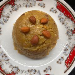 A picture of Urad dal halwa.