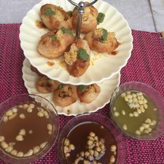A picture of Paani Puri.