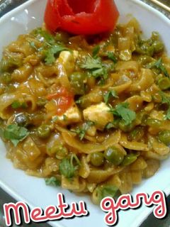 घर के बने आटा नूडल्स मैगी(ghar ke bane atta Noodles Maggi recipe in Hindi) रेसिपी मुख्य फोटो