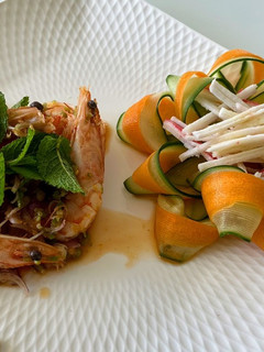 A picture of Spicy Lemongrass Salad with Prawns.