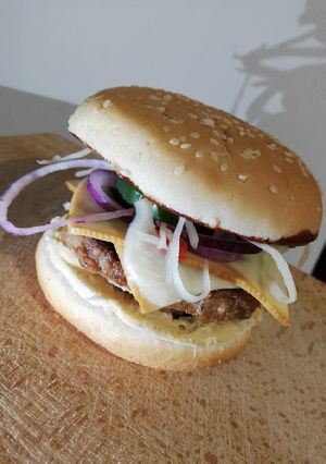 Egyszerű házi hamburger recept fotója