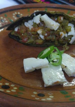 Una foto de Nopales rellenos