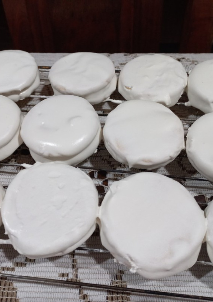 Una foto de Glaseado para alfajores