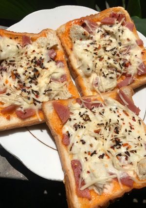 Foto resep PIZZA ROTI TAWAR (Tanpa Oven, Tanpa Mozarella)