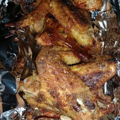 A picture of Garlic & Onion Chicken Wings.