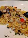 Spaghetti allo Scoglio con Scorza di Limone Grattugiata