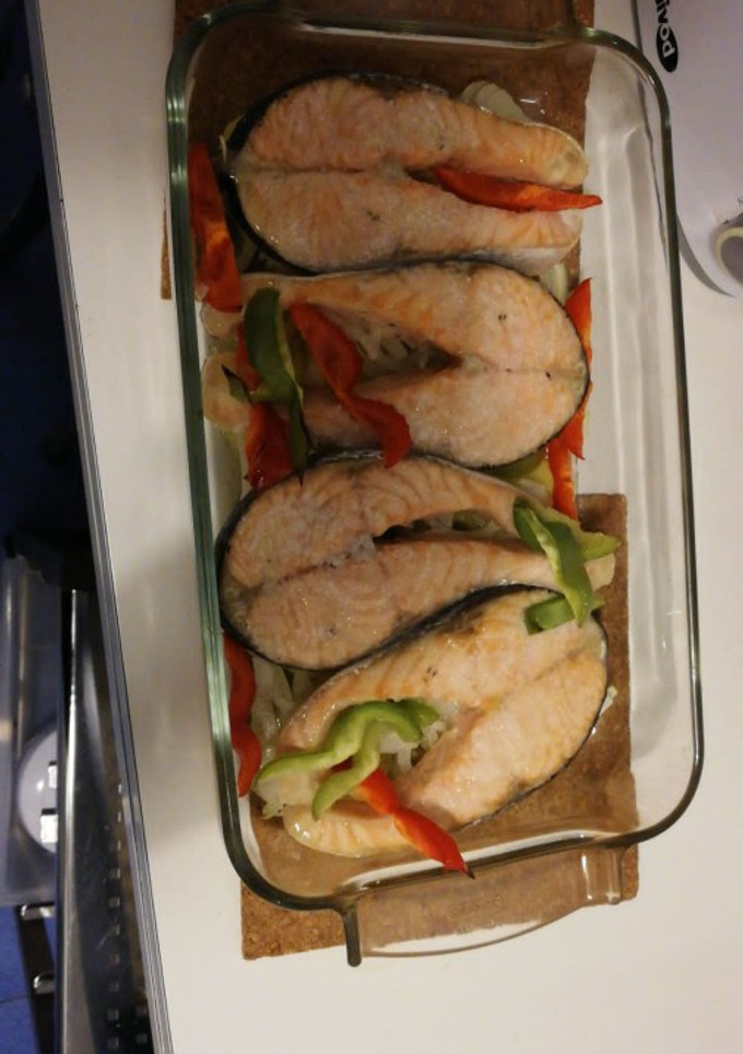 Una foto de Salmón al horno