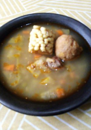 Una foto de Sopa de Bolas de Verde