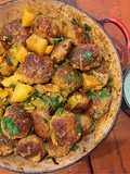 Chicken meatballs, potatoes and lemon
