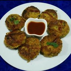 A picture of Crispy Aloo Tikki😍😋.