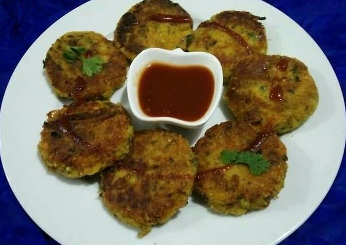 Recipe of Quick Crispy Aloo Tikki😍😋