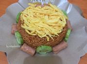 Gambar noodle birthday cake