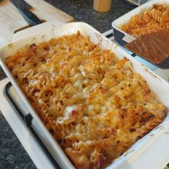 A picture of Chicken & Tomato Pasta Bake.