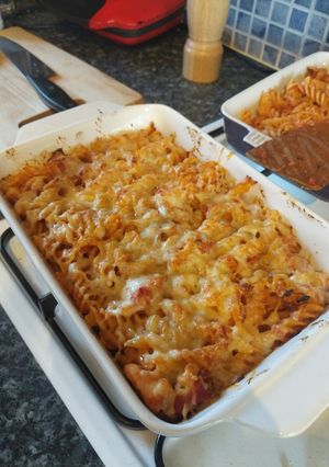 A picture of Chicken & Tomato Pasta Bake.