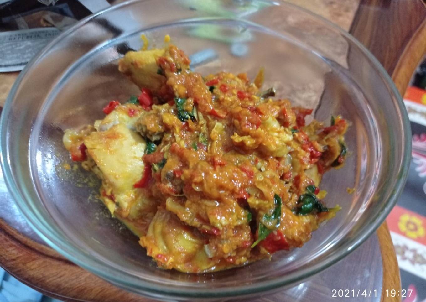 27. Ayam rica rica