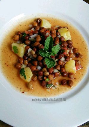 A picture of Imli wali chaat.