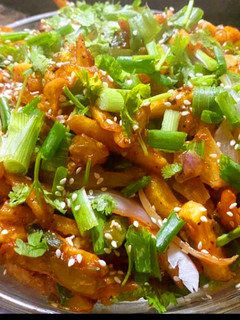 क्रिस्पी हनी चिल्ली पोटैटो (crispy Honey Chilli Potato Recipein hindi) रेसिपी मुख्य फोटो