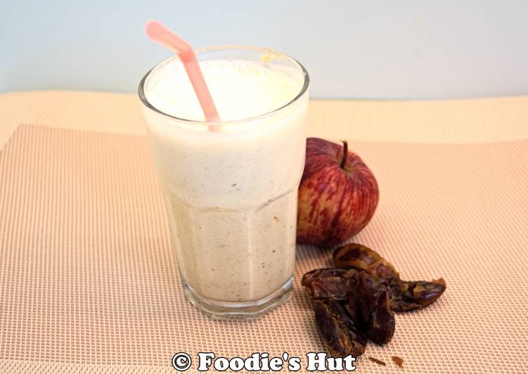 How to Make Perfect Date Apple Smoothie