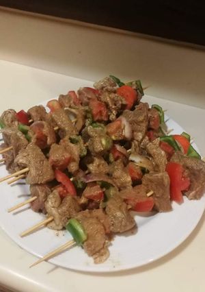صورة لوصفة 🍖 شواء لحم على الفحم 😋