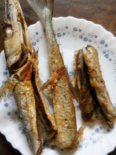 A picture of Fried fish.