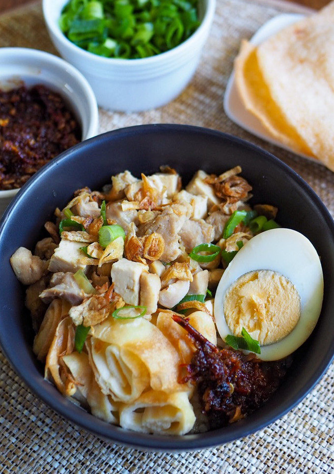 Foto resep Nasi Bakmoy Ayam Tahu