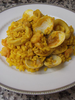 Una foto de Arroz a banda